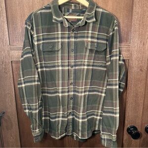 Orvis Olive Plaid Men's Button Down Shirt